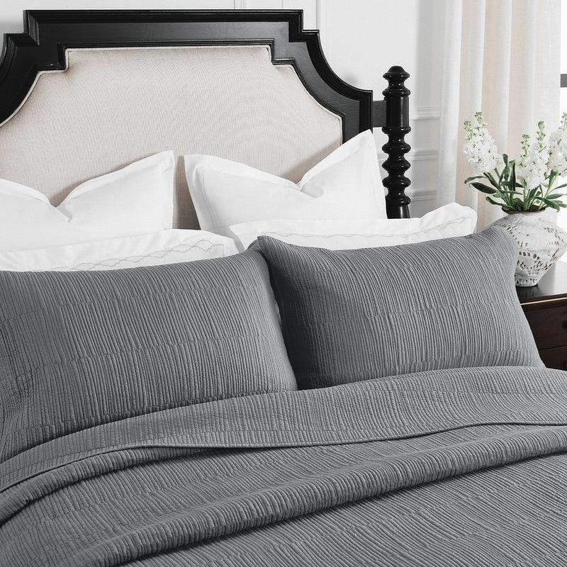 Evelyn Stitch Threads Luxury Pure Cotton Quilt Set, Gray