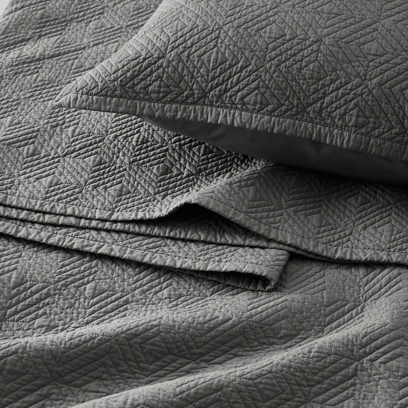 Evelyn Stitch Diamond Luxury Pure Cotton Quilt, Gray