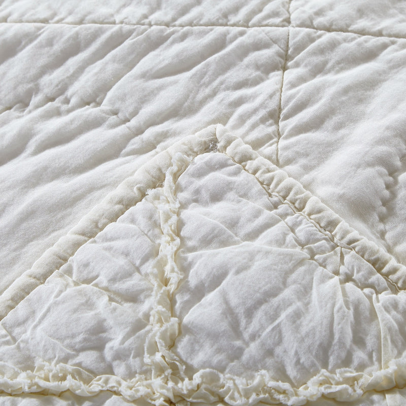 Country Idyl Luxury Ivory Quilt - Calla Angel
 - 5