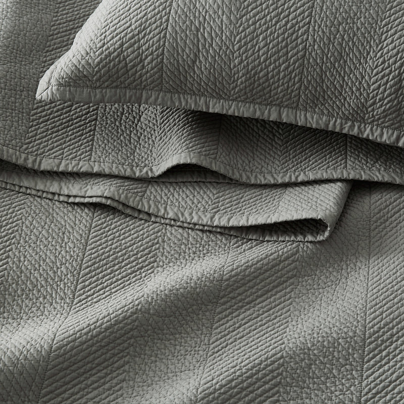 Evelyn Stitch Chevron Luxury Pure Cotton Quilt, Gray